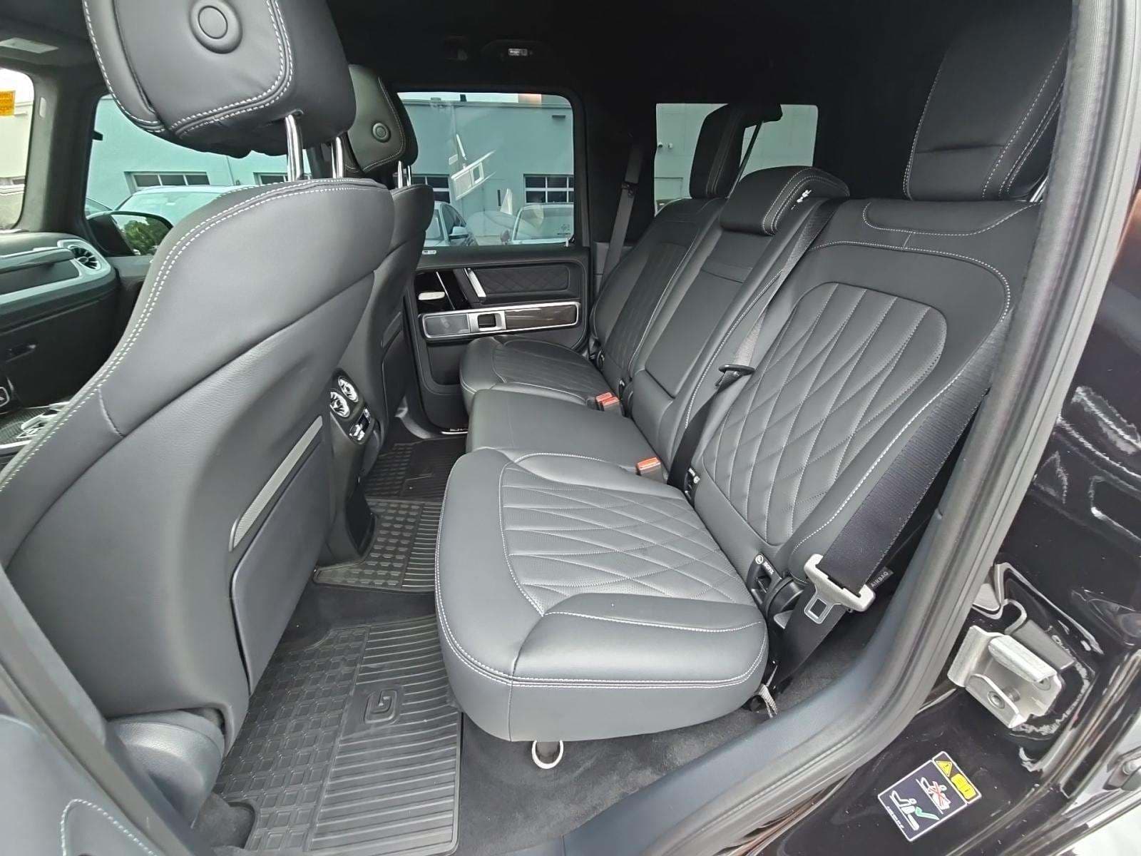 2024 Mercedes-Benz AMG G 63 4MATIC photo 11