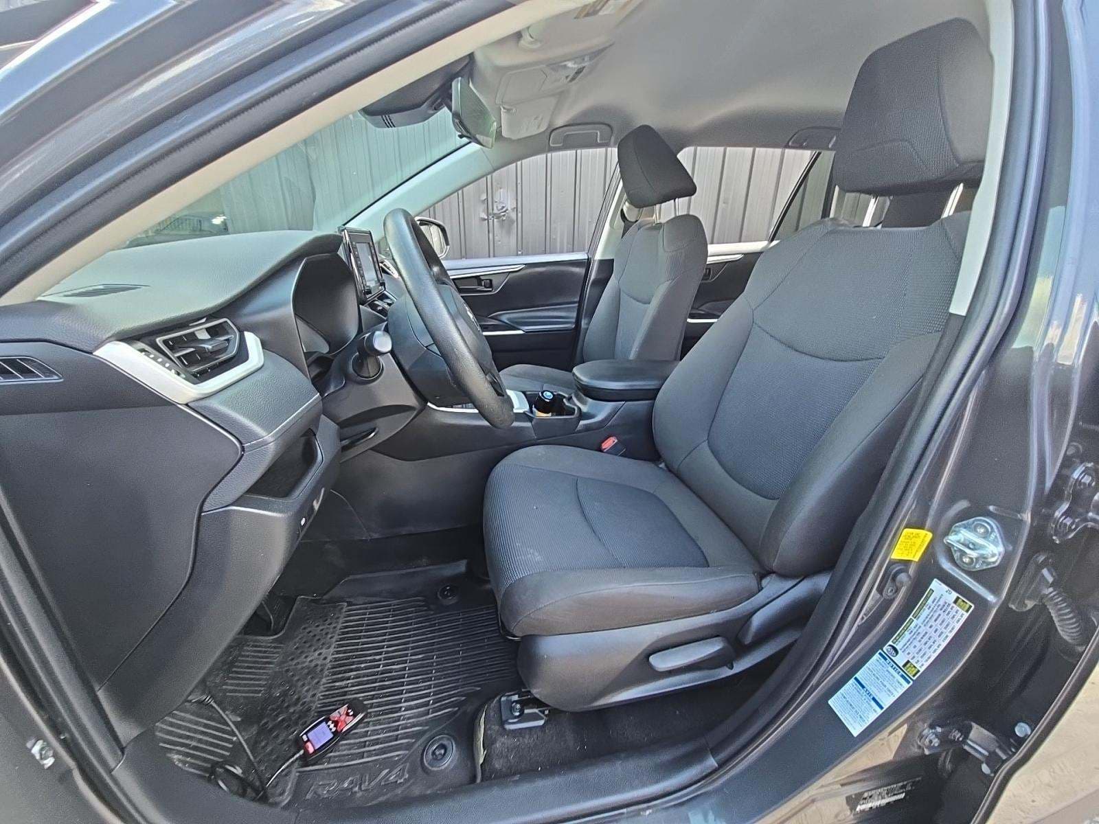 2022 Toyota RAV4 LE Provided: 2022 TOYOTA RAV4 LE photo 6