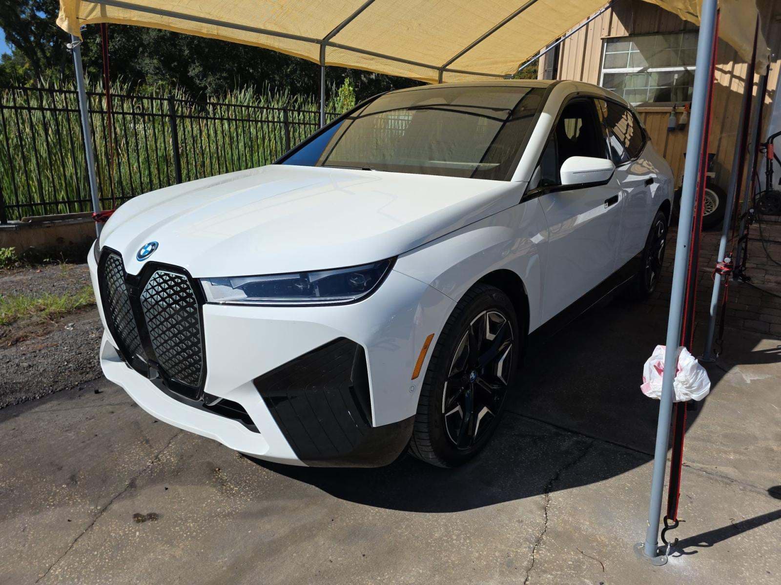 2025 BMW iX xDrive50