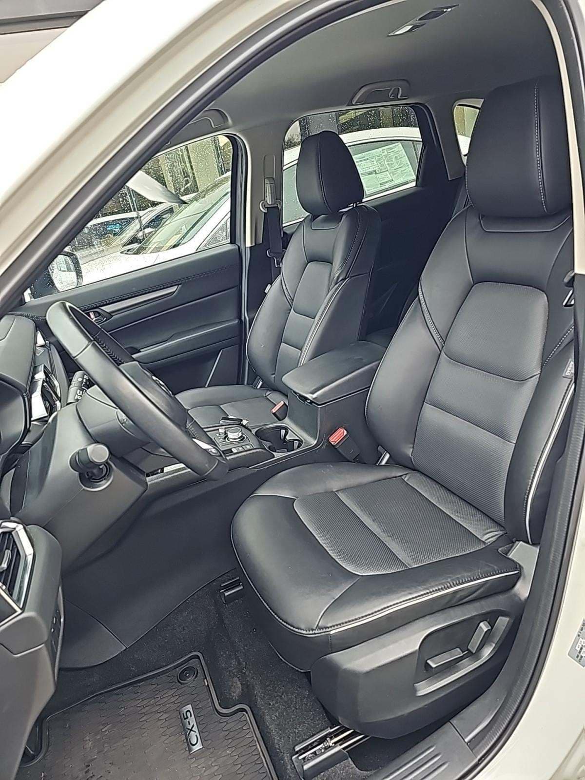 2024 Mazda CX-5 photo 7