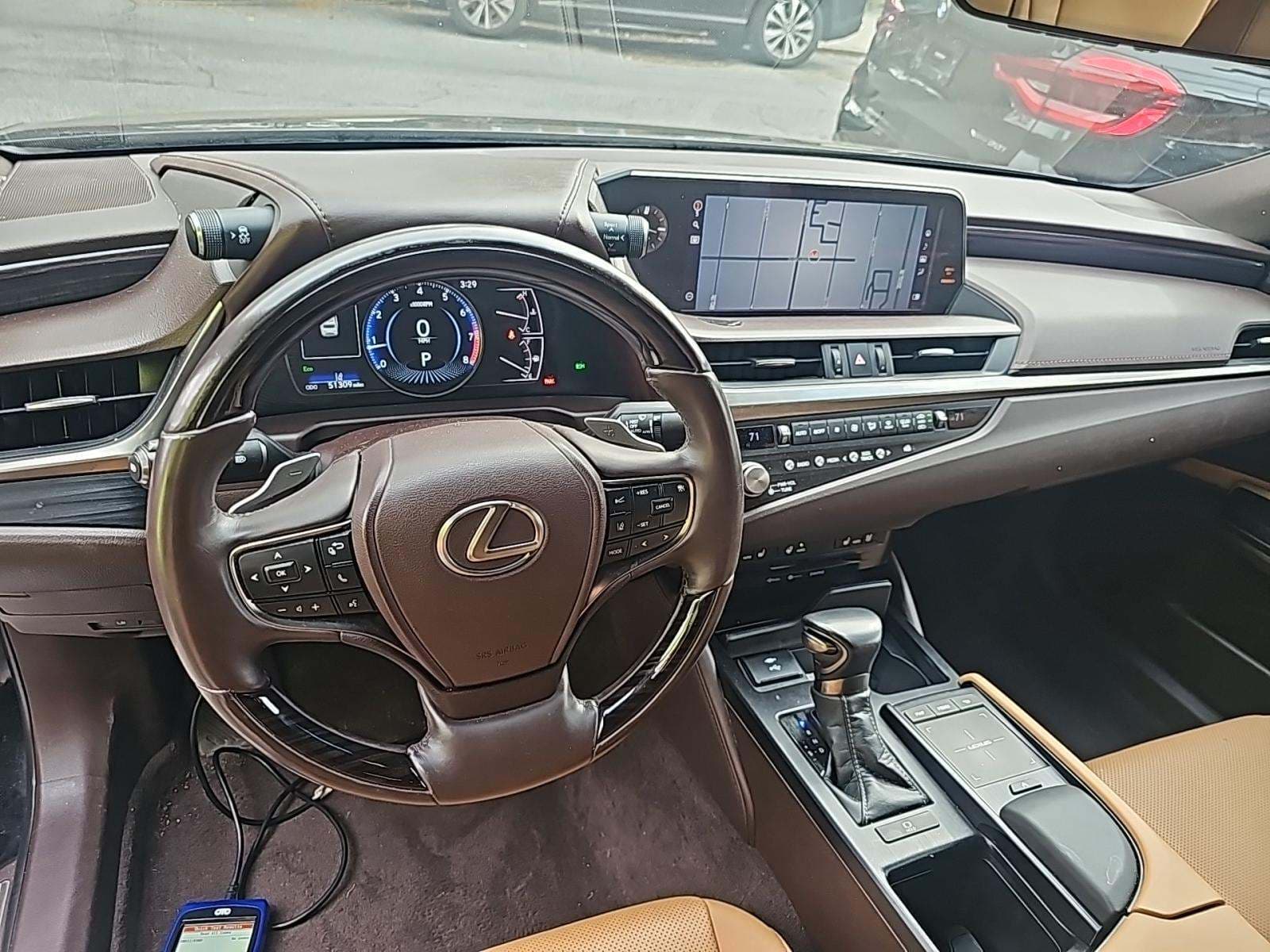 2021 Lexus ES 250 AWD Premium Package photo 5