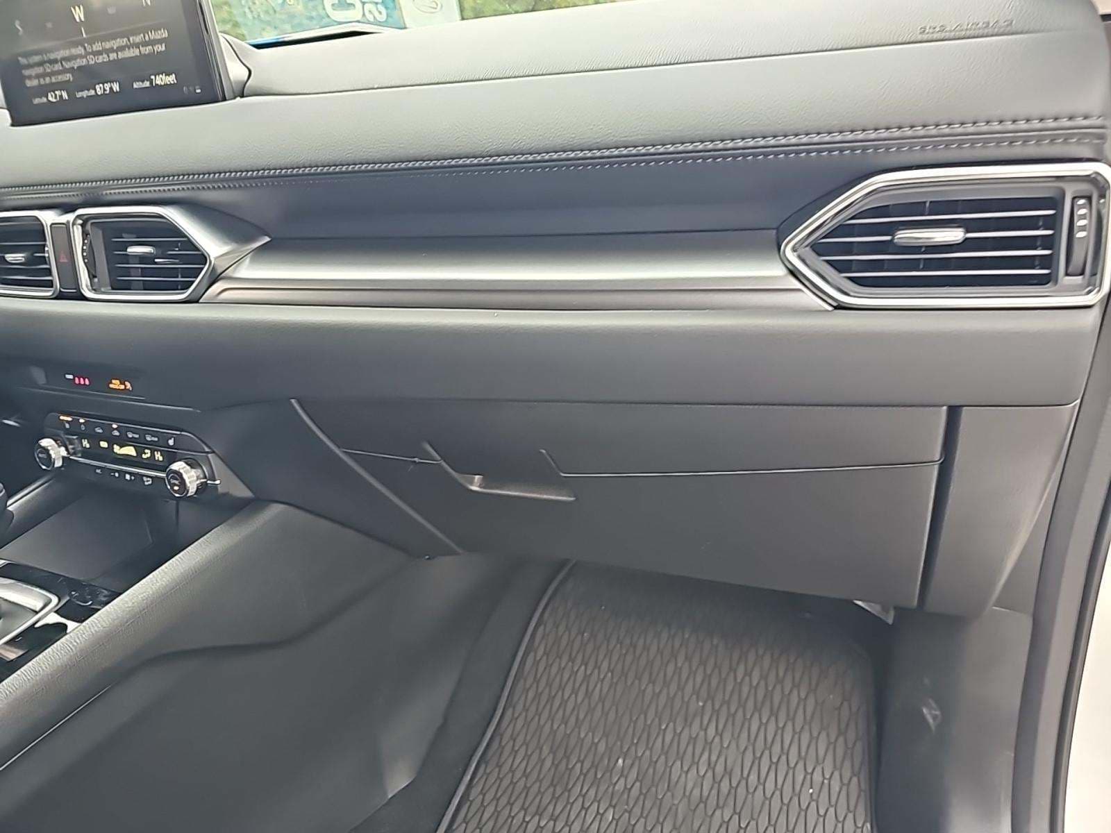 2024 Mazda CX-5 photo 8