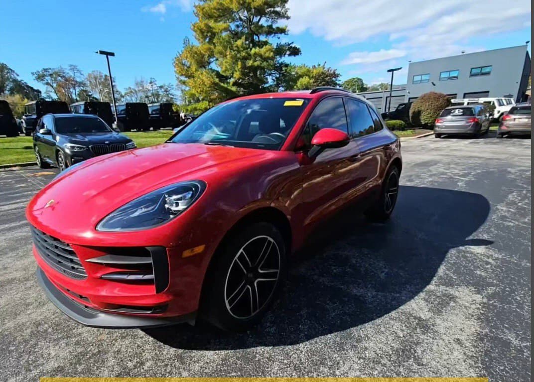 2020 Porsche Macan S,