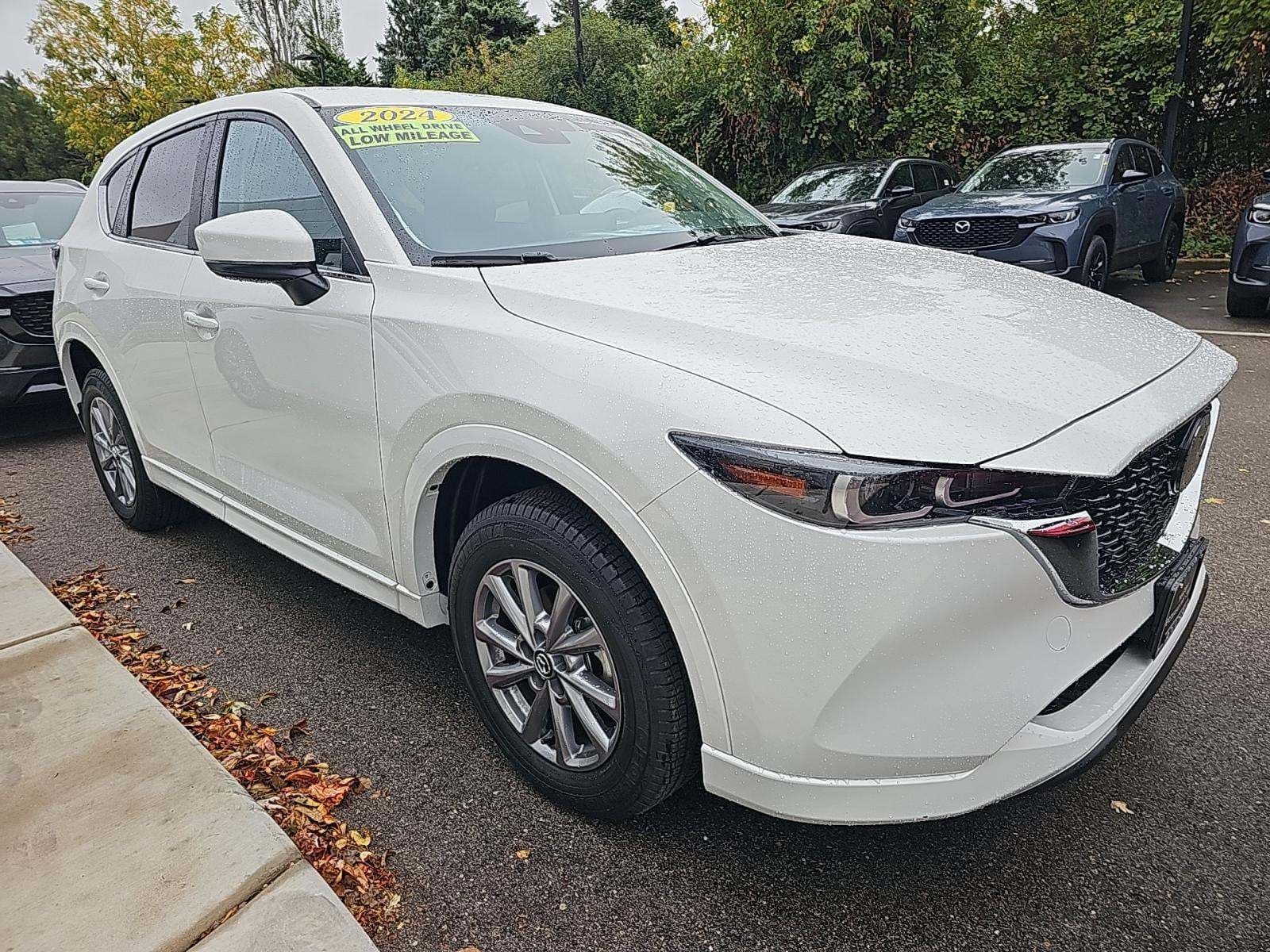 2024 Mazda CX-5 photo 2