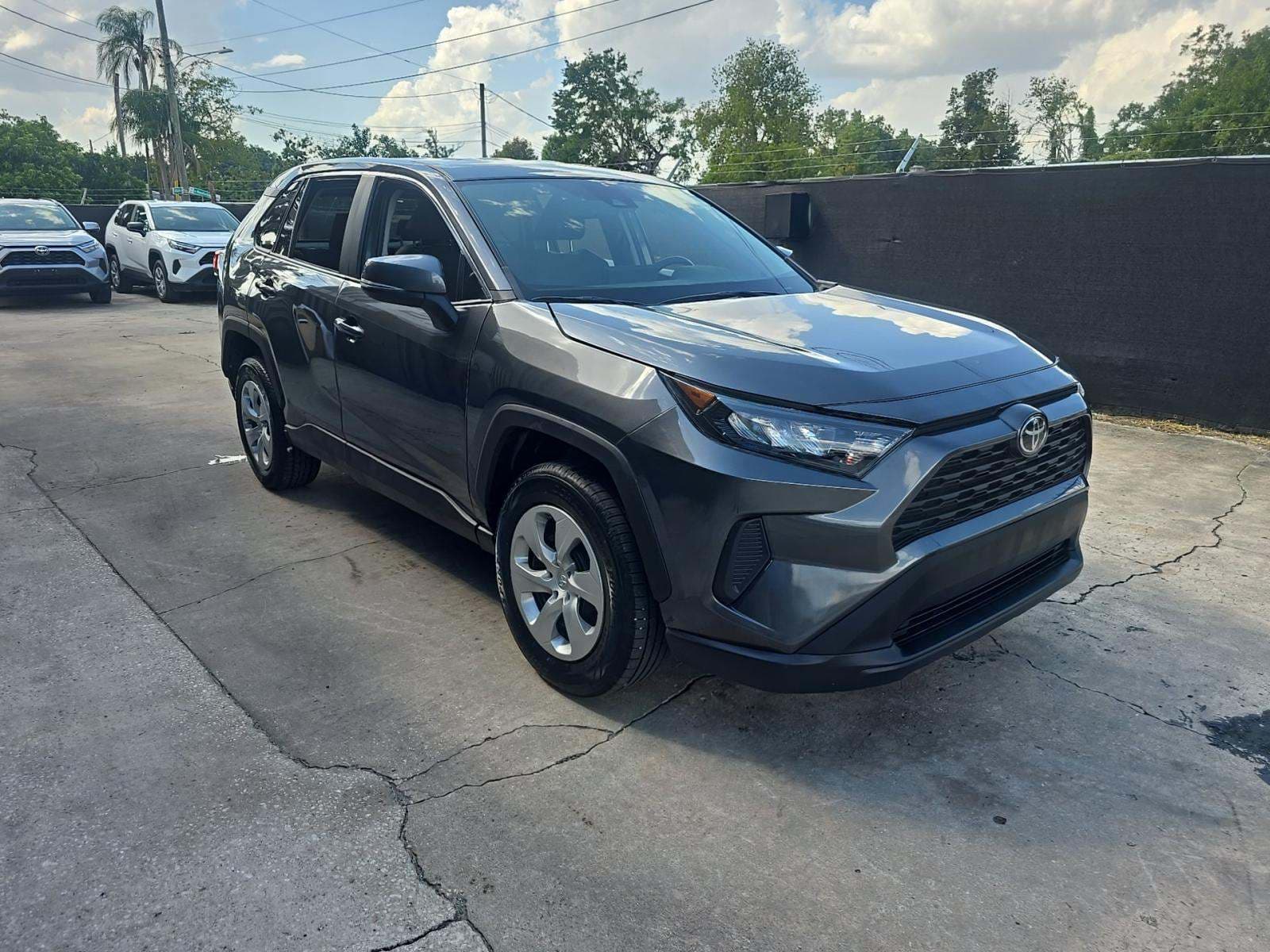 2022 Toyota RAV4 LE Provided: 2022 TOYOTA RAV4 LE photo 2